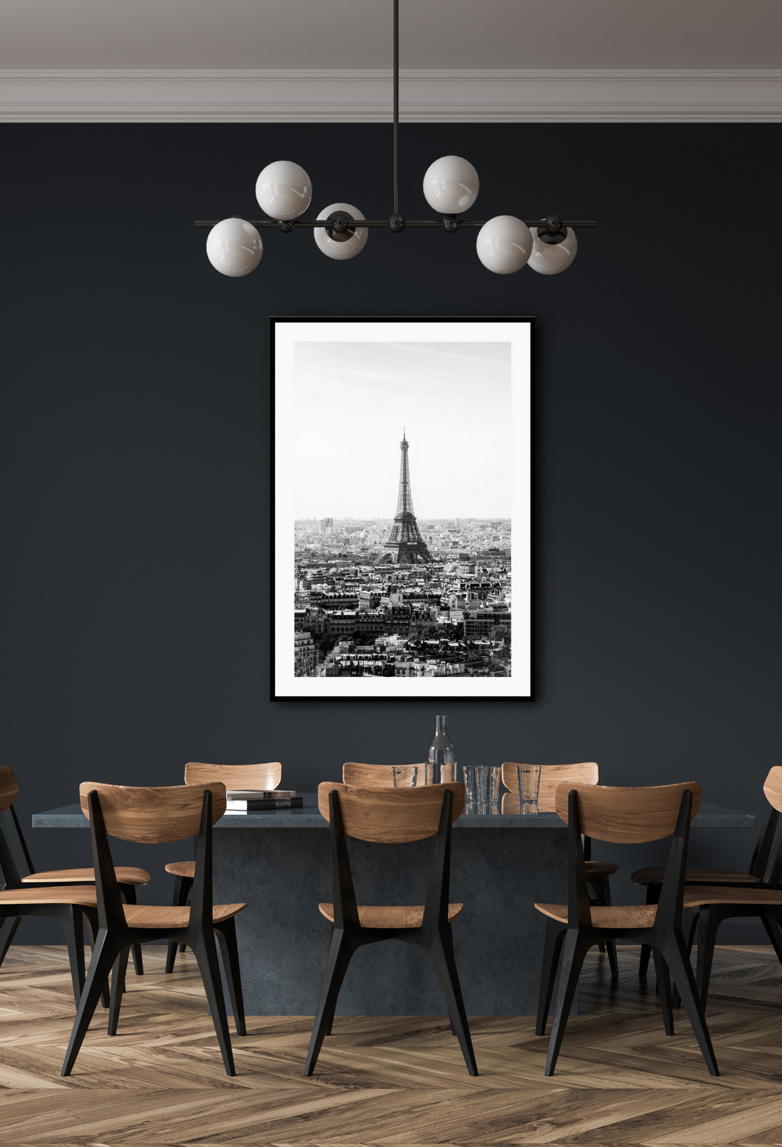 Eiffel B&W